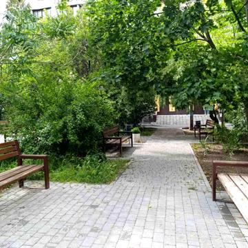 Добровольців пров., 2
