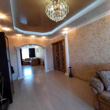 Продам свою  3ком.квартиру. метро Салтовское 3 мин. Пески.522м/р