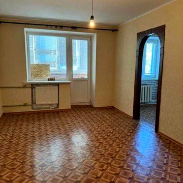 Продам 2-х ком.кв. в абсолютном центре г. Чугуева.