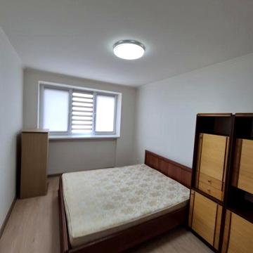 Здається в оренду 2х кімн-на кв-ра  біля басейну Акварель