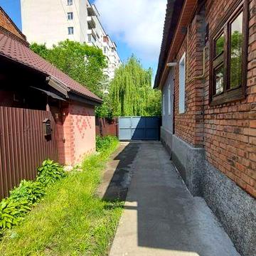 Двокімнатна частина будинку в центрі міста вул. Чернишевського