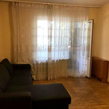 Миколи Бажана просп., 7-І