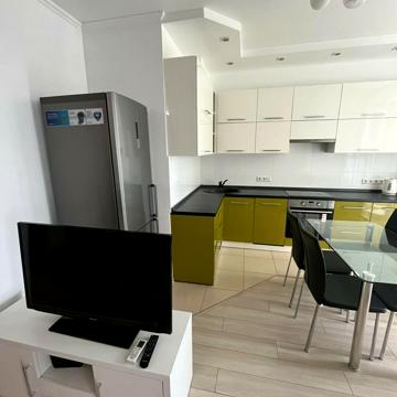 Патріарха Мстислава Скрипника вул., 40