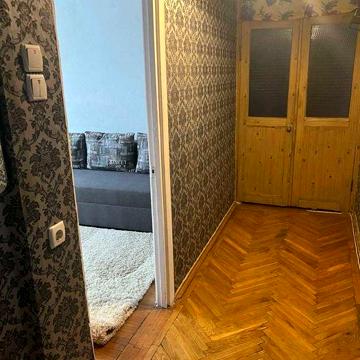 Здам 3к квартиру на Калинова 102.