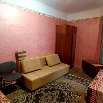 Михайла Драгоманова вул., 24