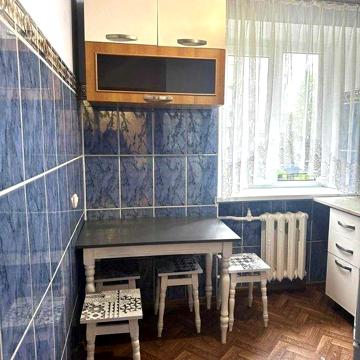 Здається затишна 2-кімнатна квартира на вулиці Золота, 32