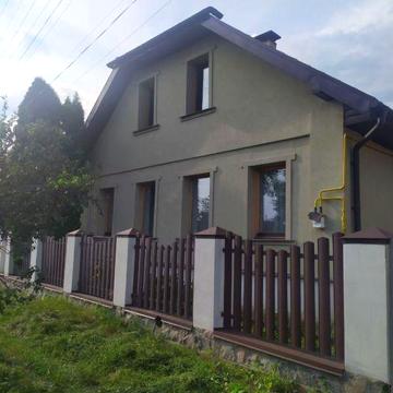 Продаж будинку , Золочів, центр, Харківська обл