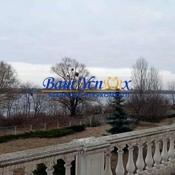 Продажа  дома  с выходом форватер Днепра. Конча-Заспа  дамба.