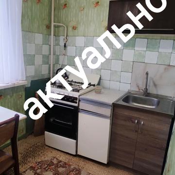 Вокзальна, 18