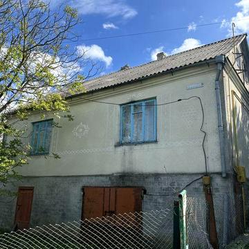 Продам чотирьох кімнатний будинок