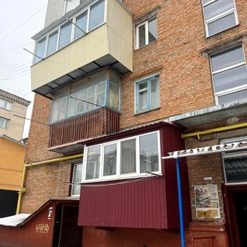 Камянецька, 99