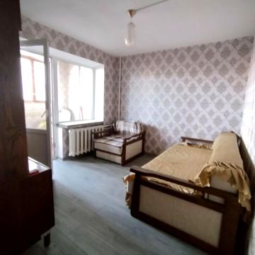 Новаторів вул., 9