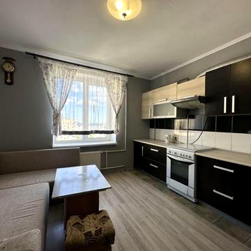 Сдам 1-комн квартиру на Парковой.
