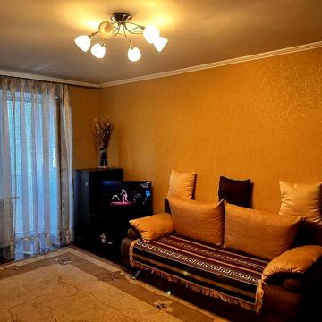 Продам 1 кімнатну квартиру