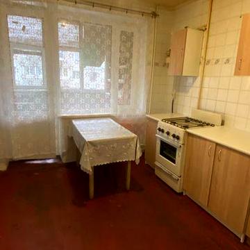 Продам 2х кімнатну квартиру в центрі