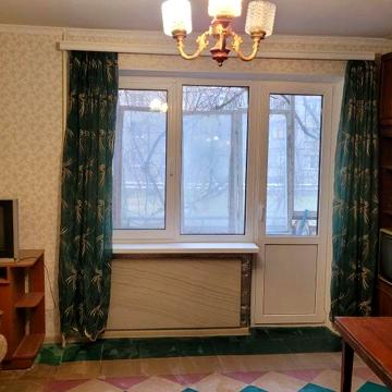 Здам  9000грн  (або продам 27000 євро.] 3к квартиру на "Бамі"