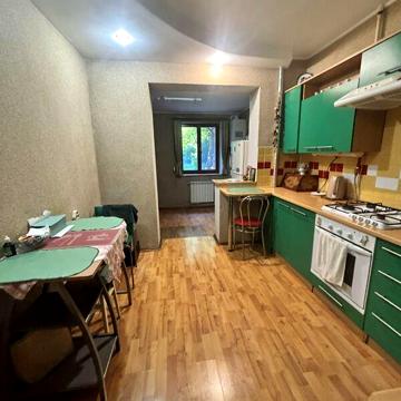 Довгострокова оренда 3к Квартира Купчинського Романа вулиця