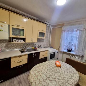Продам трёх комнатную квартиру улица Одесская