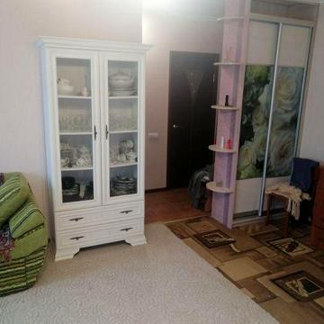 Продам 1-к квартиру в селі Рогозів