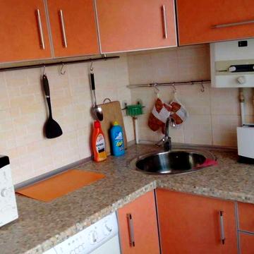 Продам 3-х ком. квартиру. Павлово Поле, ул. 23-Августа, 13-А