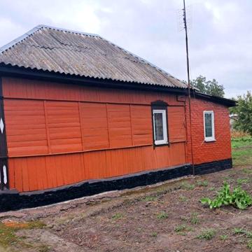 Продам   будинок. 5 хвилин  від 5 школи.
