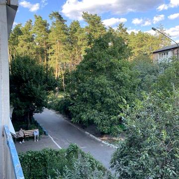 Велика трикімнатна квартира по вигідній ціні.