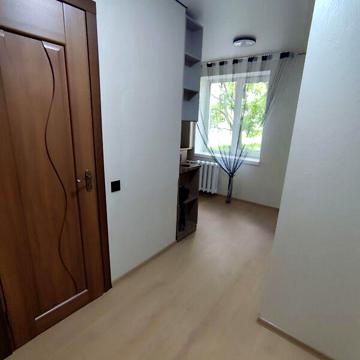 Продаж 1к Квартира Космонавтів вулиця