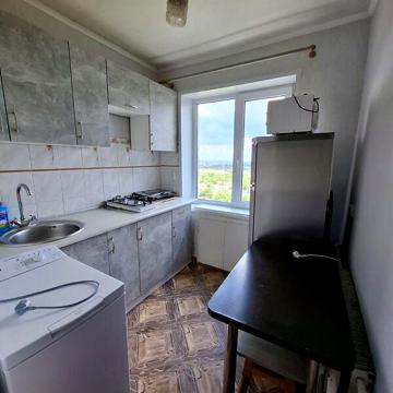 Продаж 1к Квартира Волинська вулиця