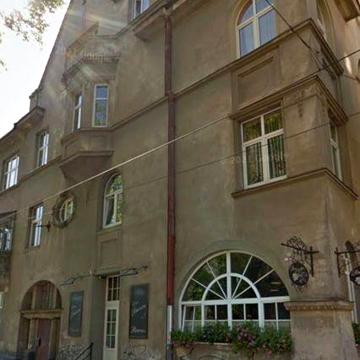 Продаж 2 км квартира,вул.Чупринки бічна,Австрія, ремонт,ц.160000 у.о