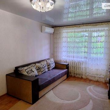 Довгострокова оренда 1к Квартира Шимка Максима вулиця