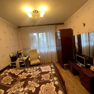 Продам 2-к квартиру на вул. Харківське шосе 160а