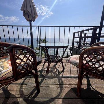 Дача біля моря, причал «Відрада»