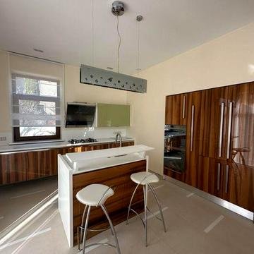 Аренда Шикарный Дом 360квм Центр, Сокольники