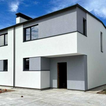 Продається будинок 110 кв.м. у котеджному містечку Balaton Village