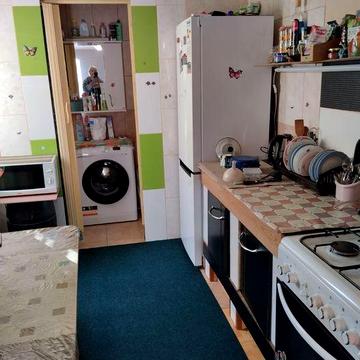 Продам будинок разом з меблями