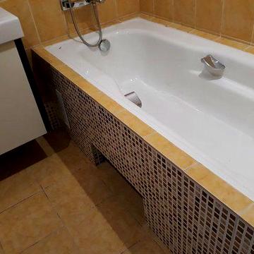 Сдам 3-х кв в центре  можно 4-7 мужчинам  и можно от 1  мес и выше