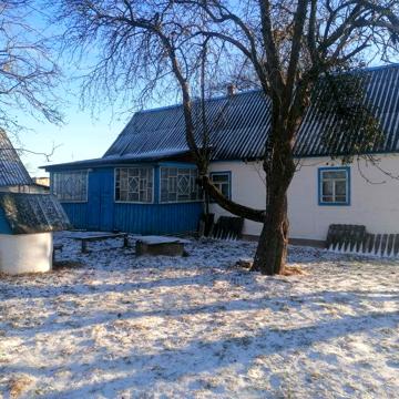 Продам Будинок та гоосподарські Будівлі