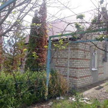Продам дачу, кирпичный дом 2 этажа.