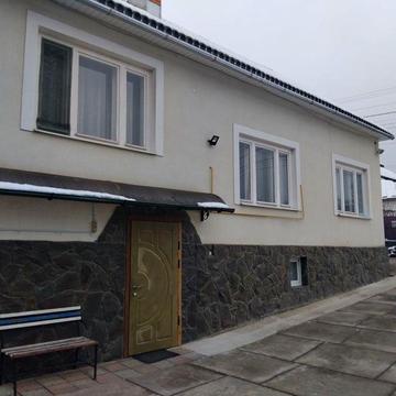 Довгострокова оренда будинку Поляна Закарпаття