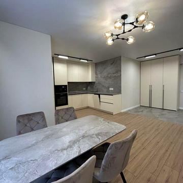Продаж просторої 1,5 кімнатної квартири ЖК West Towers