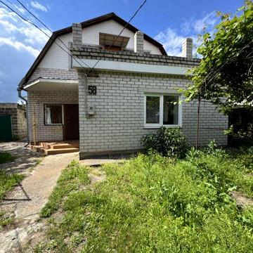Оренда житлового будинку в районі Казбет, 163 кв.м, 5 соток землі