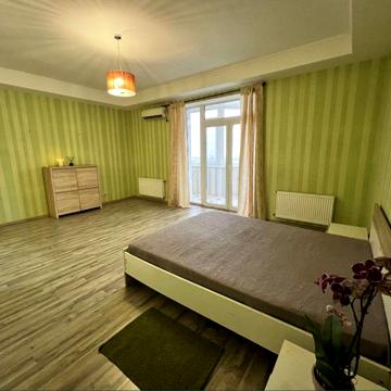 Продам 3 кімнатну квартиру студія в районі Казбет з видом на Дніпро