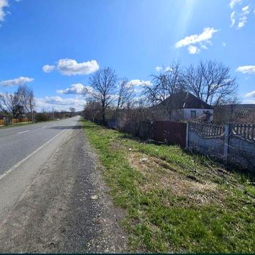 Продаж будинку з земельною ділянкою в с.Теклине