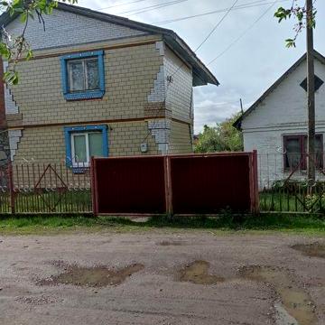 Продається двохповерховий будинок, с. Поташ Черкаської обл
