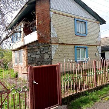 Продається двохповерховий будинок, с. Поташ Черкаської обл
