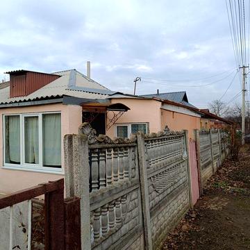 Продається частина будинку зі зручностями р-н Н.Умані