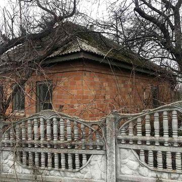 Продаж будинку під реконструкцію в с. Р. Поляна