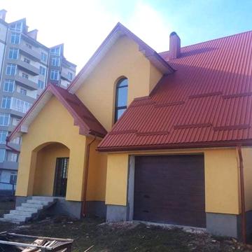 Особняк біля німецького озера