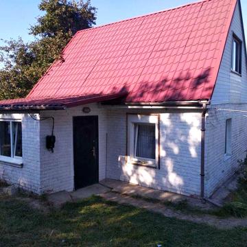 Продам будинок смт Шишаки Полтавської обл, біля центру