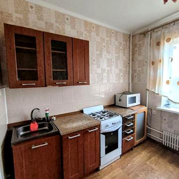 2 комн 15мкрн Хортицкий р-н.